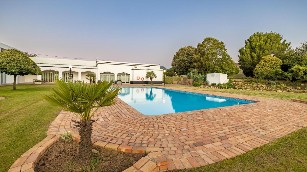 African Sky Harrismith Inn ภายนอก รูปภาพ